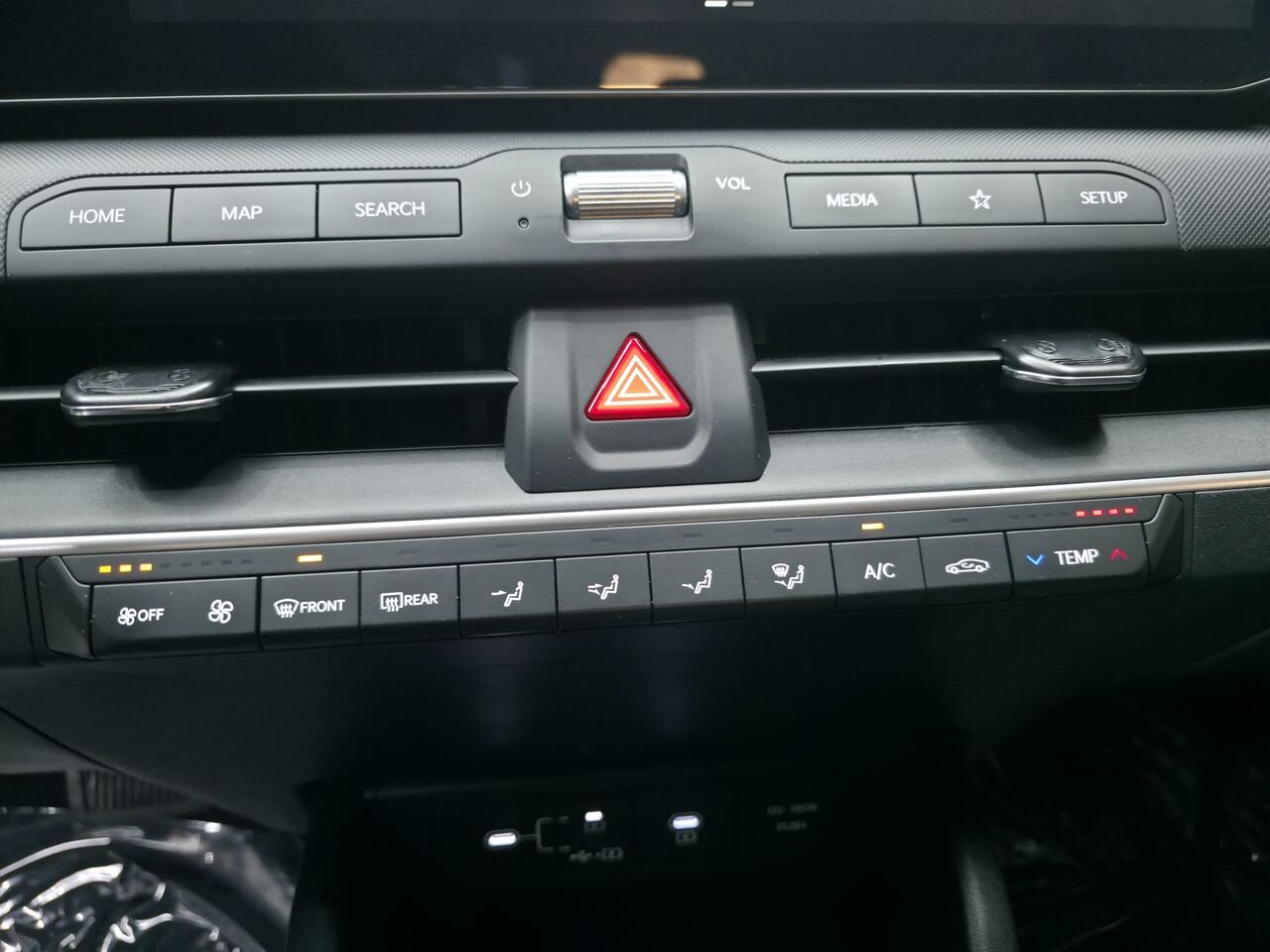 2025 Kia K4 Morning Haze Blainville - photo #21