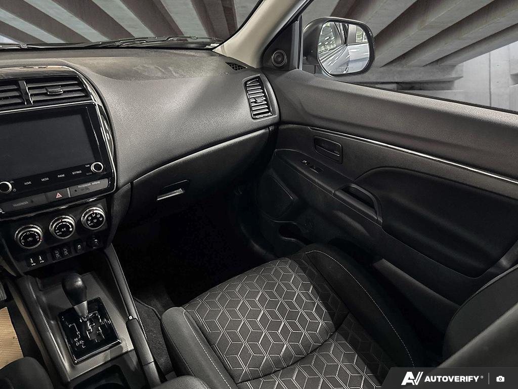 2026 Mitsubishi RVR 264047 | ES Grey Edmonton - photo #25