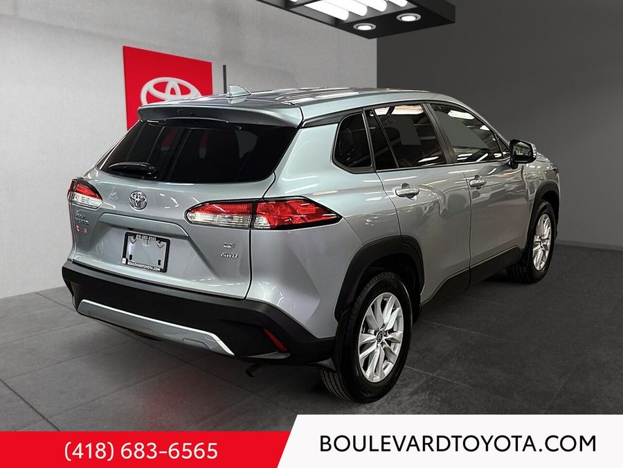 Toyota COROLLA CROSS LE, AWD 2024 Argent