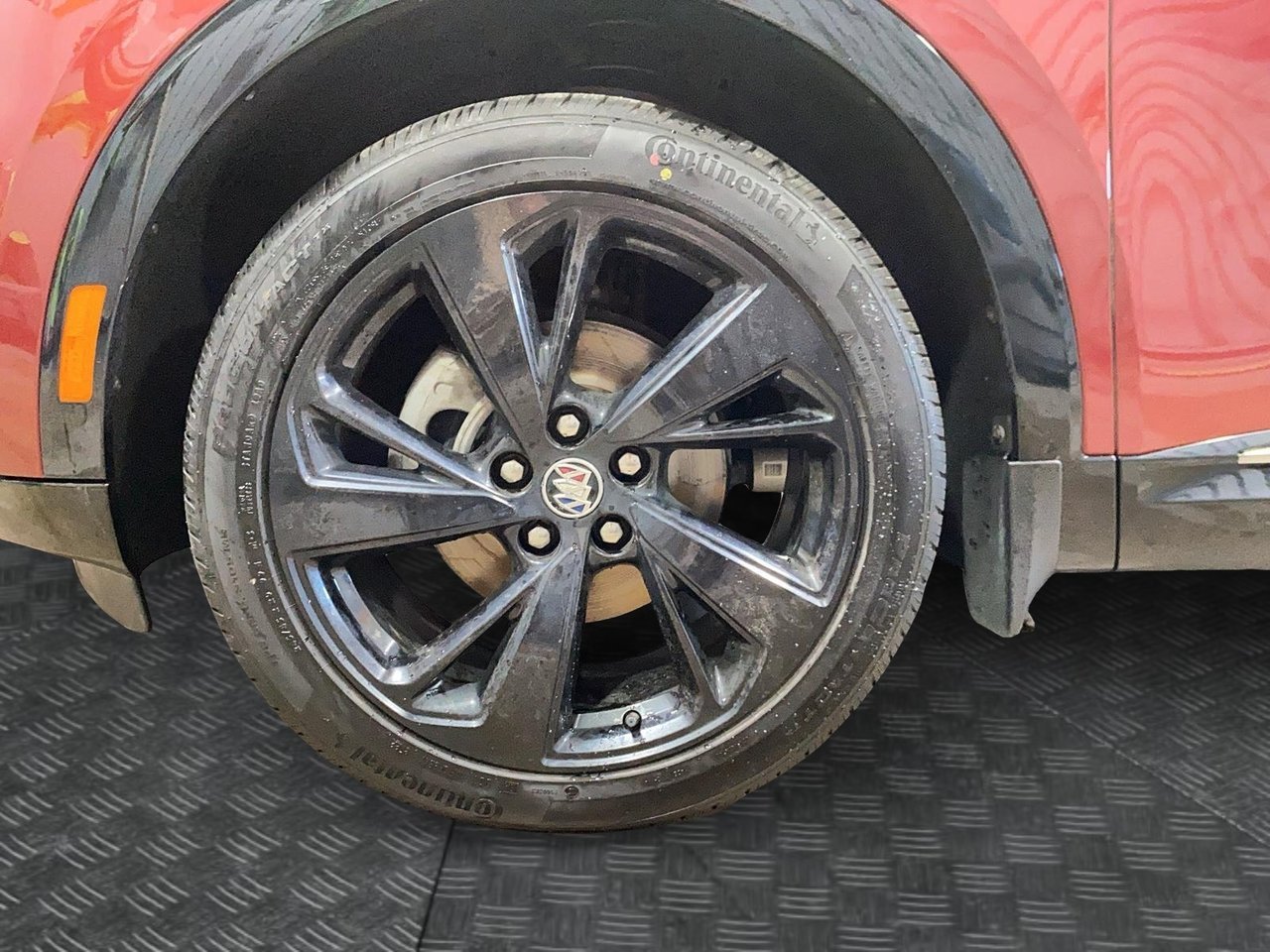 Buick Envision NIV LRBFZMR46PD016377 2023 Rouge Chicoutimi - photo #5