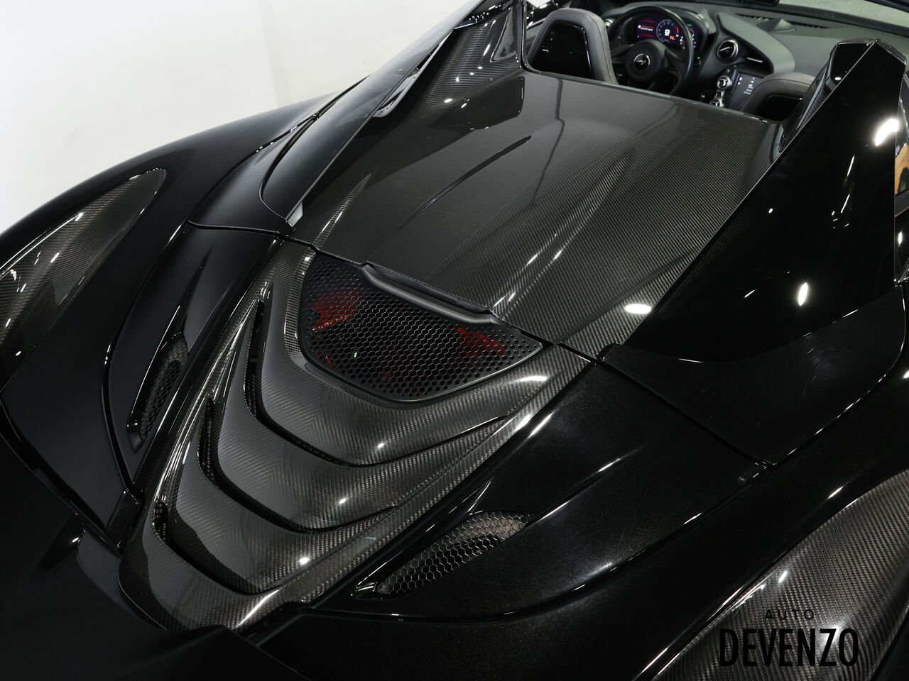 2020 McLaren 720S Black Saint-Eustache - photo #6