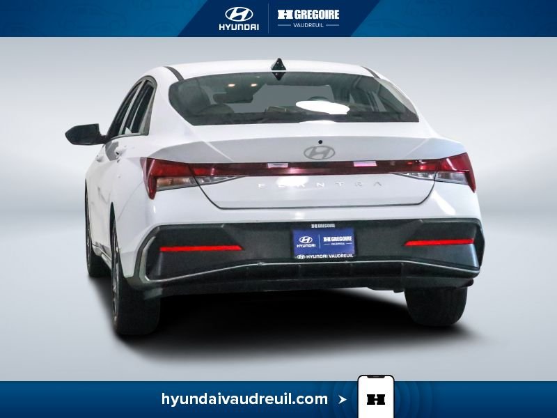 Hyundai Elantra 2025 Blanc Laval - photo #7
