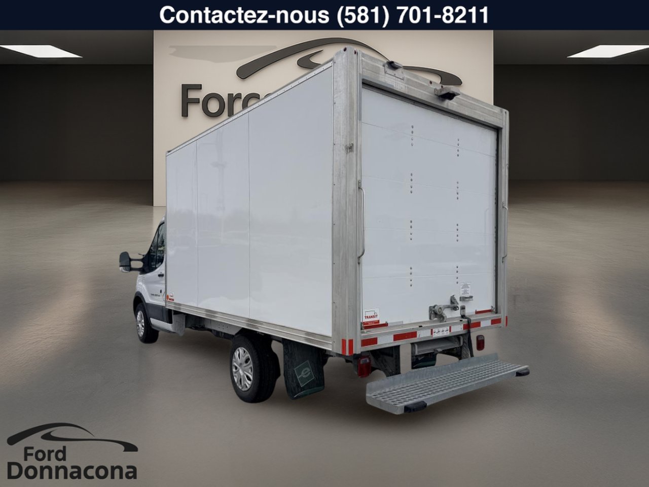 Ford Transit Cutaway 2024 Blanc  - photo #8