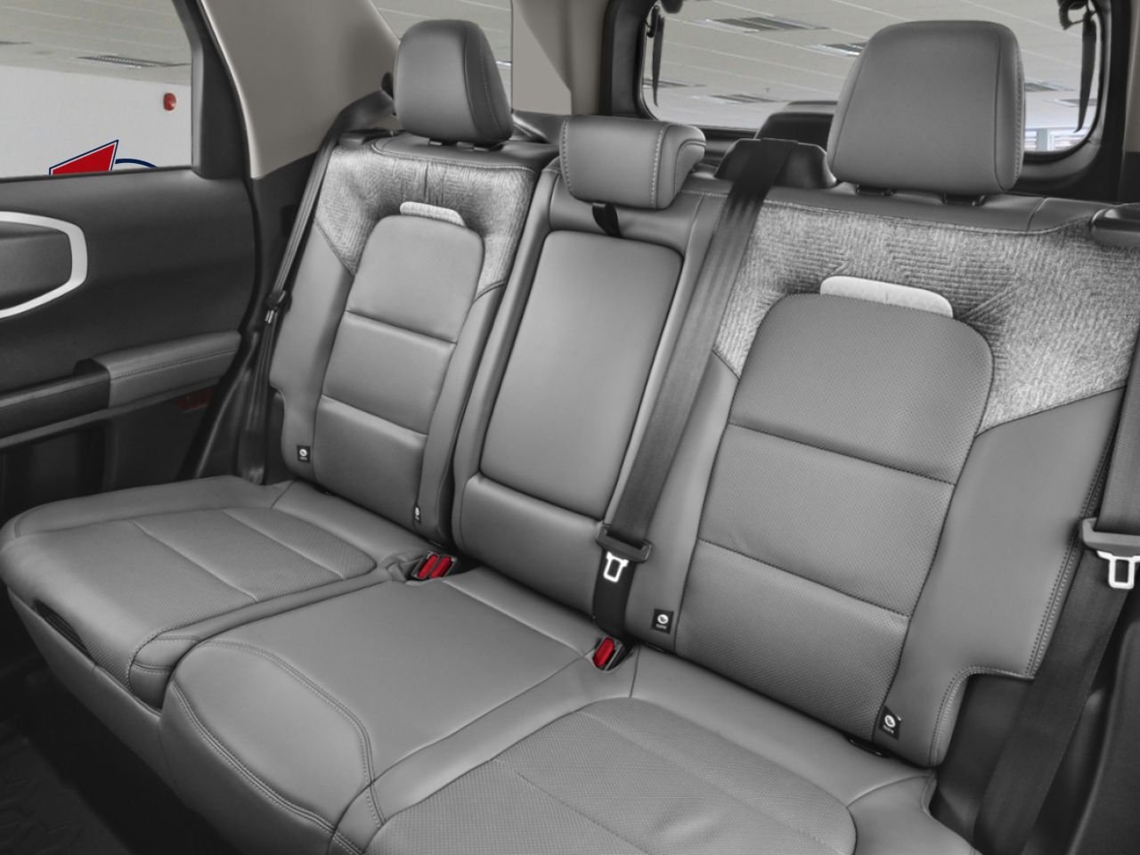 2026 Ford Bronco Sport Azure Grey Metallic Tri-Coat La Sarre - photo #9