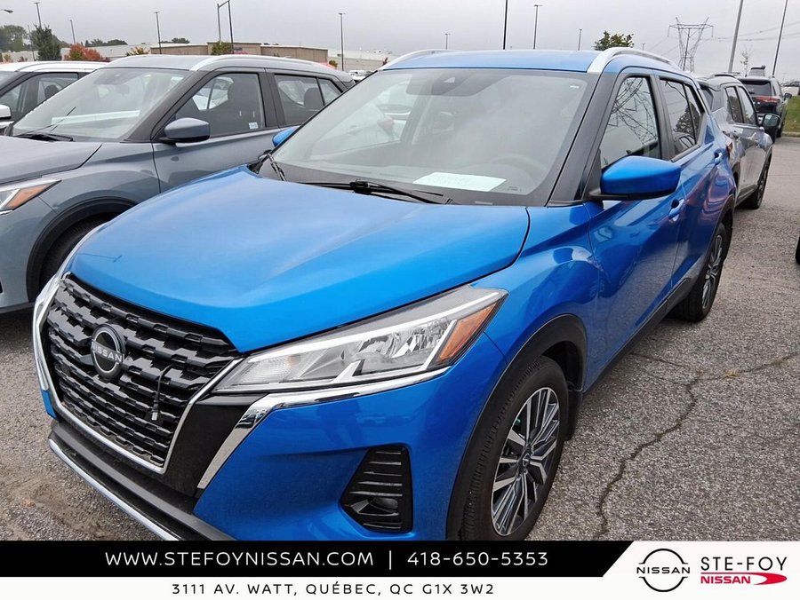 Nissan KICKS PLAY S TA SV TA 2025 Bleu