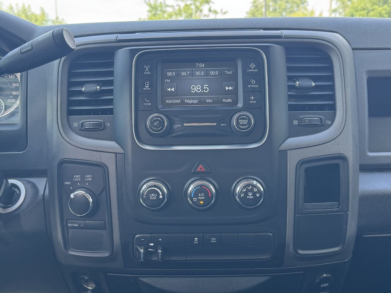 2018 Ram 1500 Crew Black Granby - photo #19