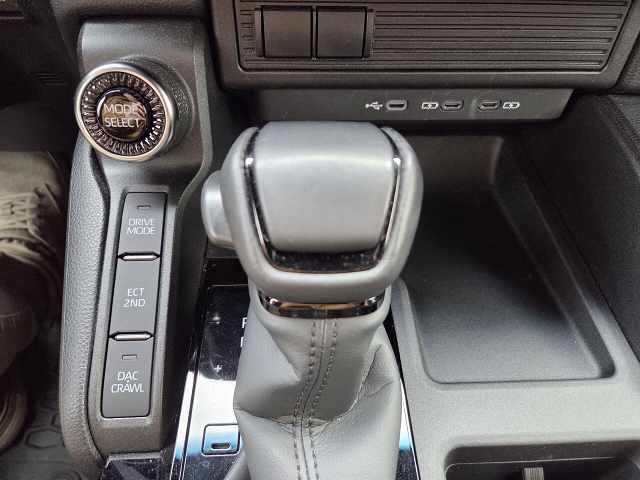 2025 Toyota LAND CRUISER 1958 Black Mont-Laurier - photo #19