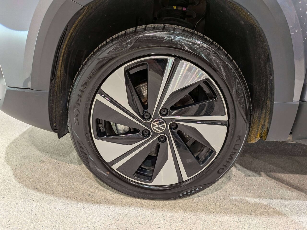 2025 Volkswagen Taos Comfortline 4MOTION Grey Val-David - photo #35