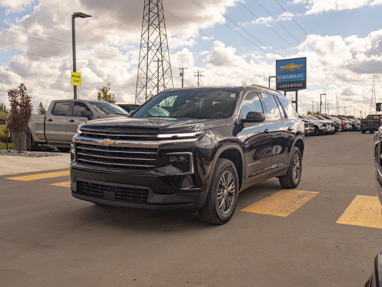 2026 Chevrolet Traverse AWD 4dr LT Black Sherwood Park - photo #3