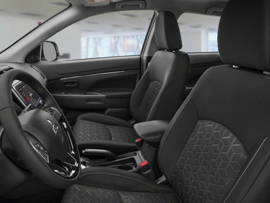 2026 MITSUBISHI RVR ES White Diamond