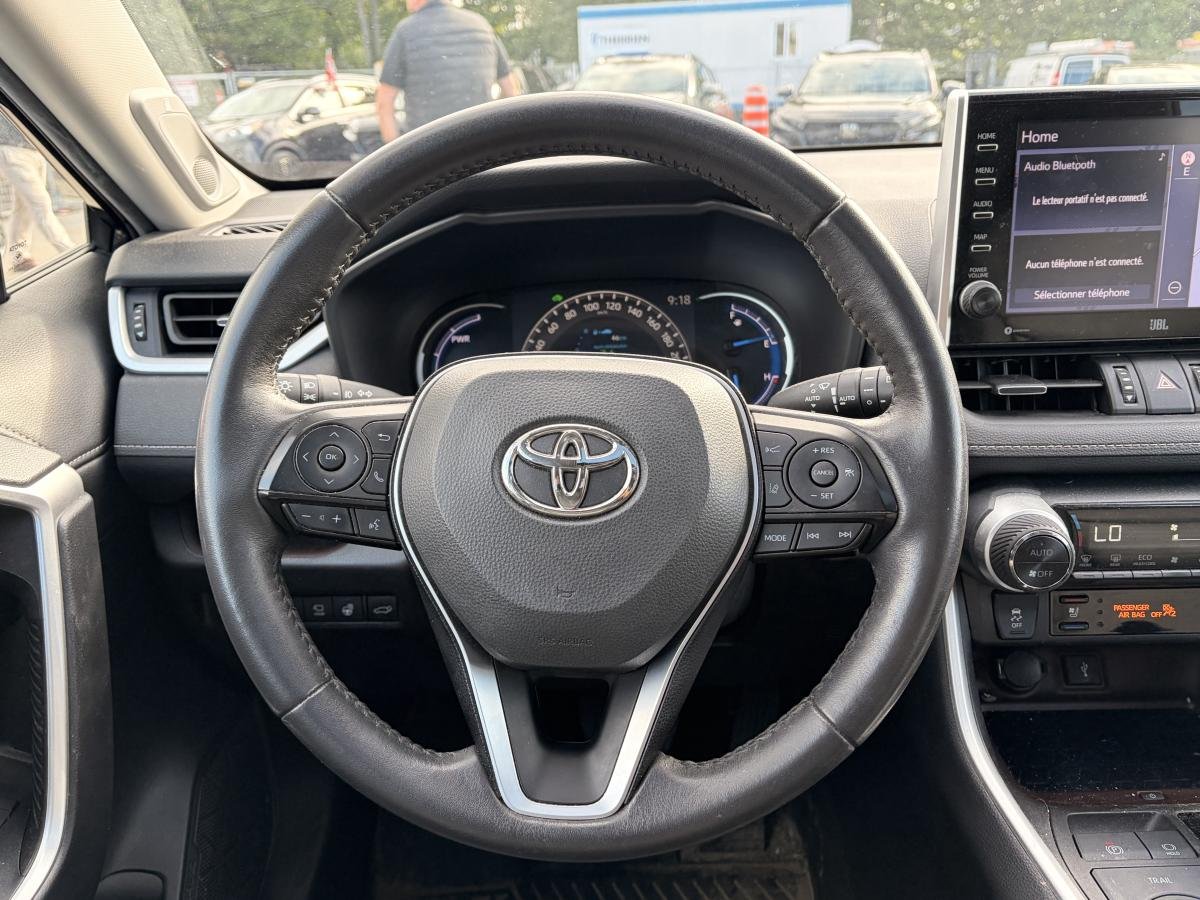 2022 Toyota RAV4 Black  - photo #10