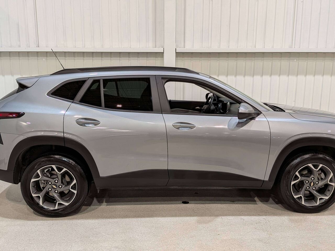 2025 Chevrolet Trax FWD 4dr LT Grey Val-David - photo #7