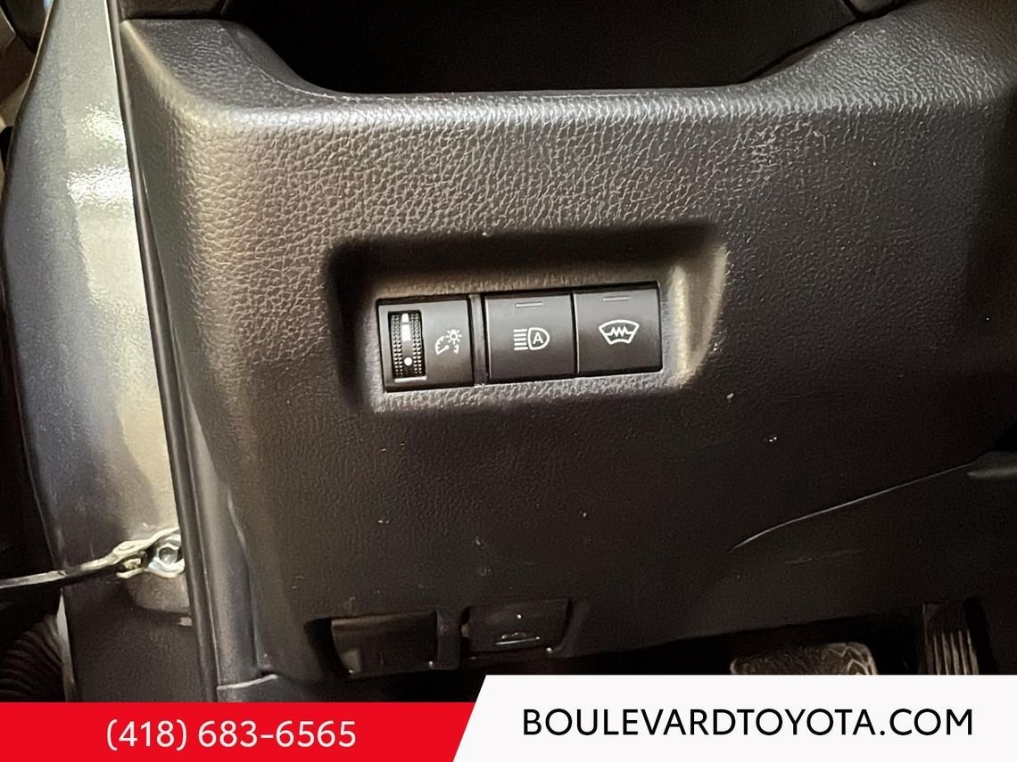 2024 Toyota RAV4 531706-81 | LE Grey Québec - photo #4