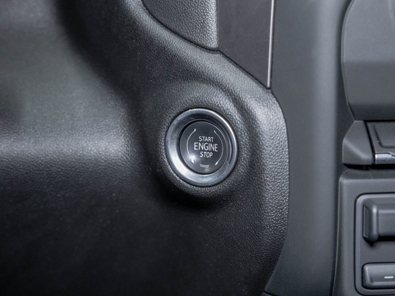 GMC Sierra 1500 PRO CREW 4X4 *EDITION GRAPHITE* CARPLAY BEDLINER 2024 Rouge Saint-Jérôme - photo #23