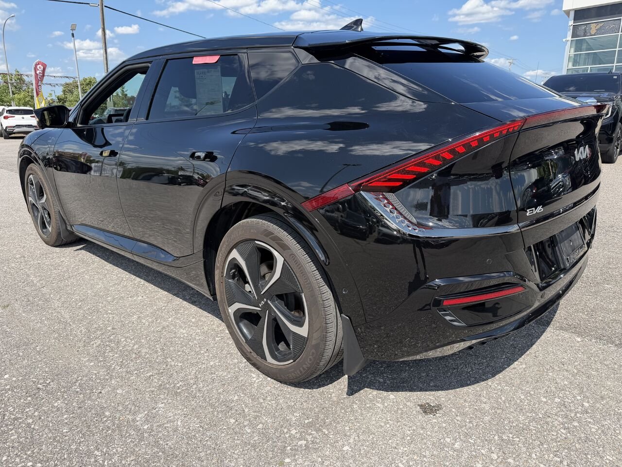 2024 KIA EV6 GT LINE Land TI avec ensemble GT-Line 1 Black Gatineau - photo #18