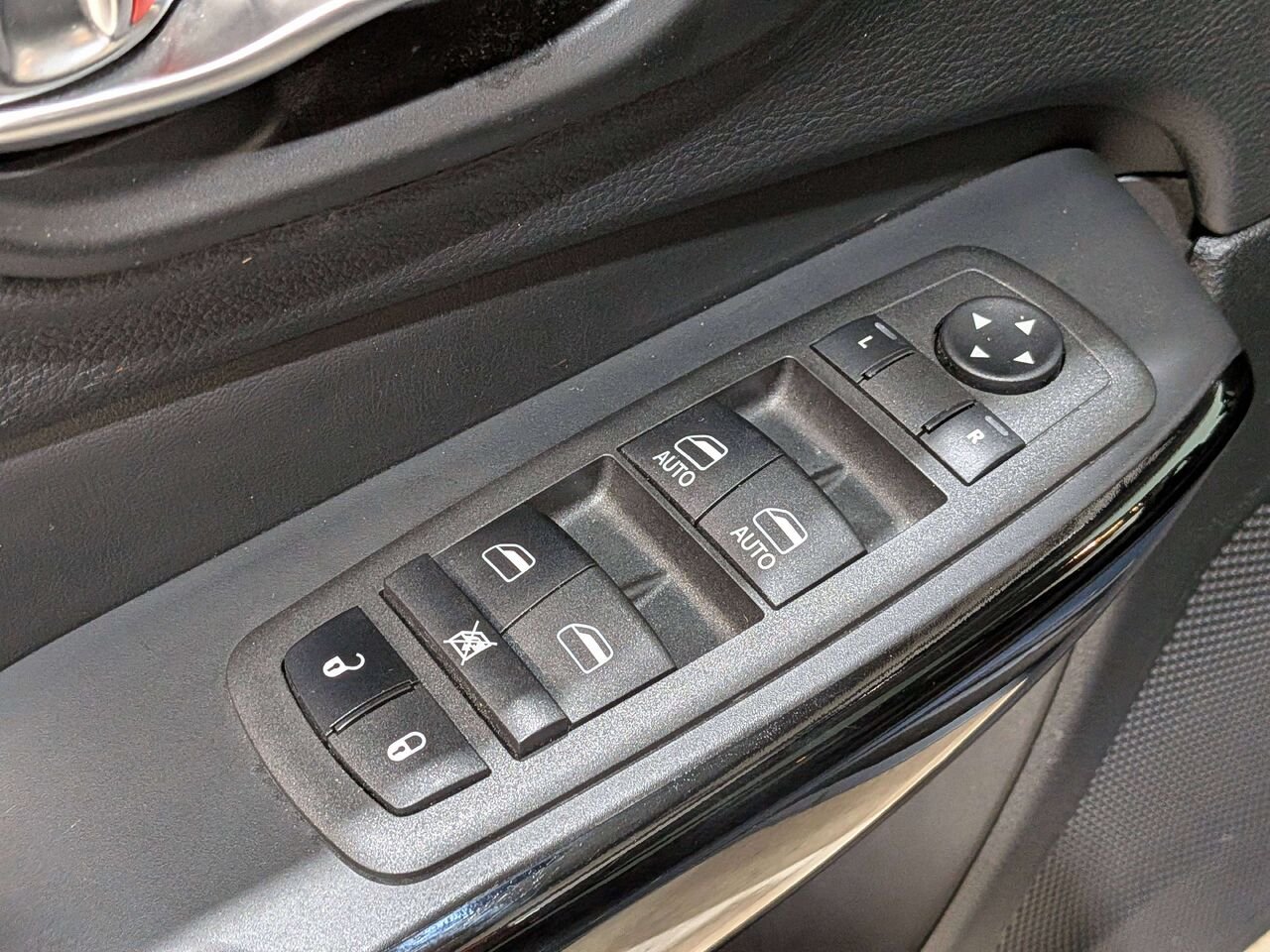 Jeep Cherokee 2022 Bleu Val-David - photo #35