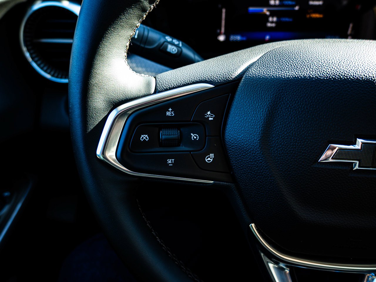2024 Chevrolet Trax FWD 4dr ACTIV Green Sherwood Park - photo #22