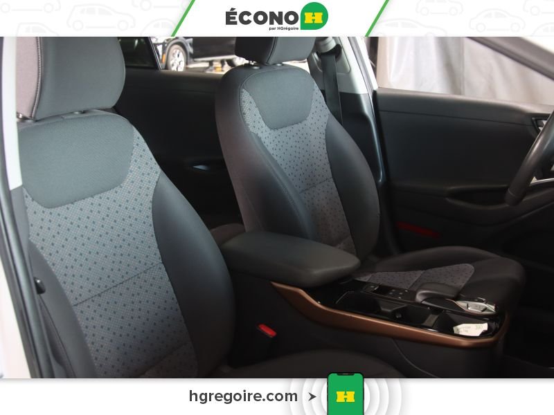2017 Hyundai IONIQ White Saint-Eustache - photo #22