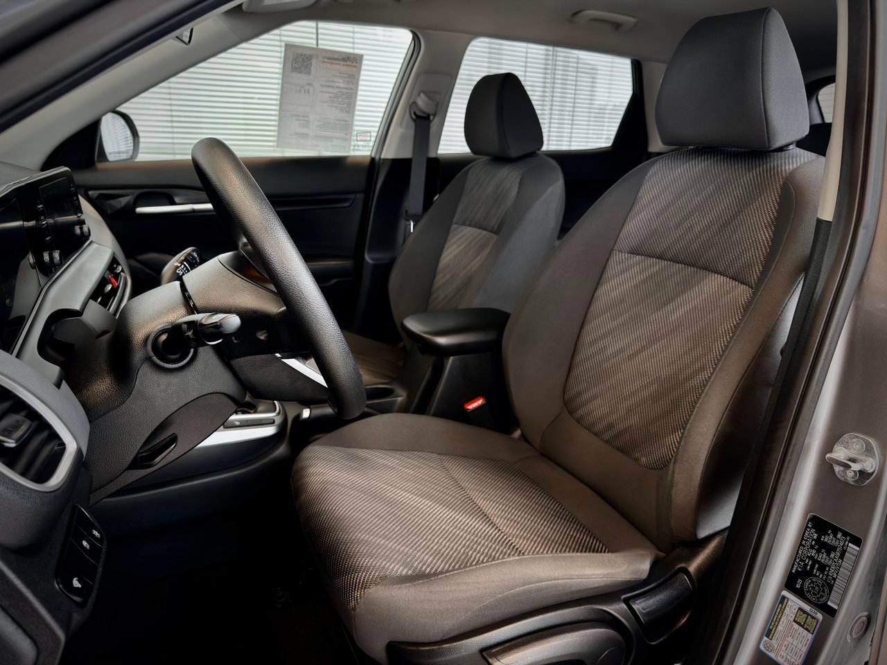 2024 Kia Seltos gray Notre-Dame-des-Prairies - photo #14