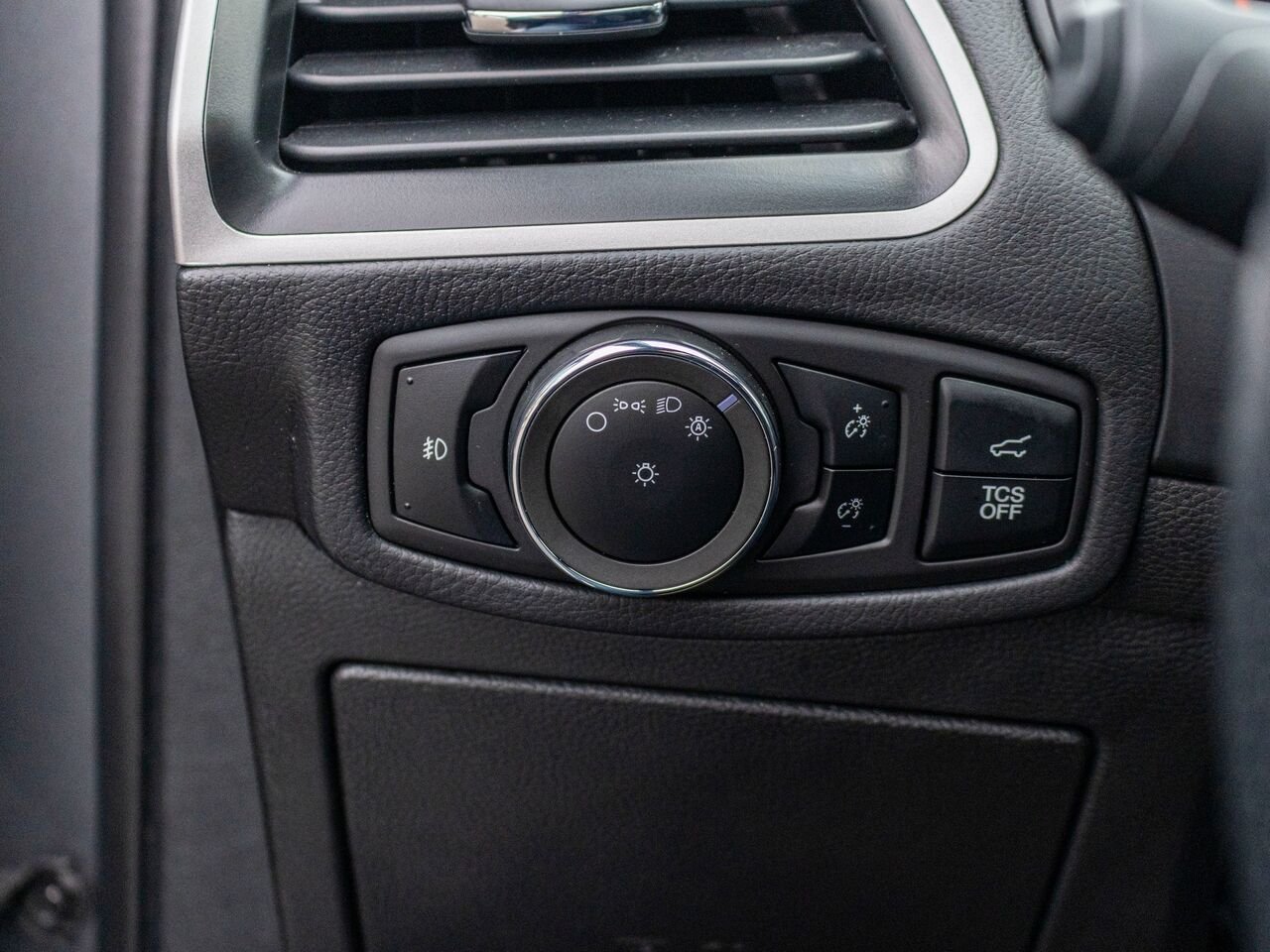 Ford Edge ST-Line AWD 2024 Gris Châteauguay - photo #24