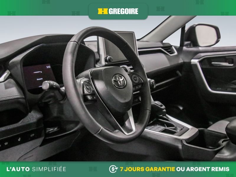 2023 Toyota Rav 4 Grey Laval - photo #11