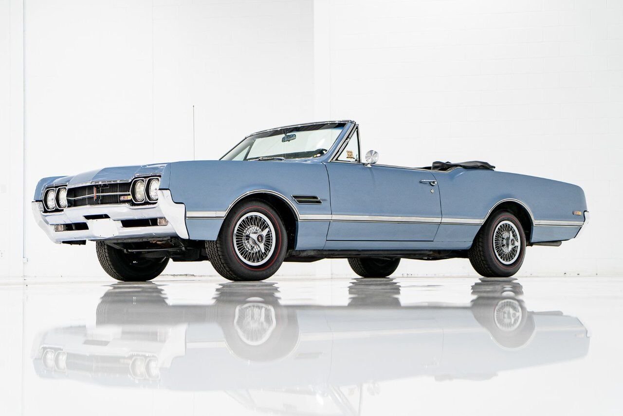 Oldsmobile 442 PRIX EN USD | Matching# 400cu.in. 4-Speed 1966 Bleu Montréal - photo #36