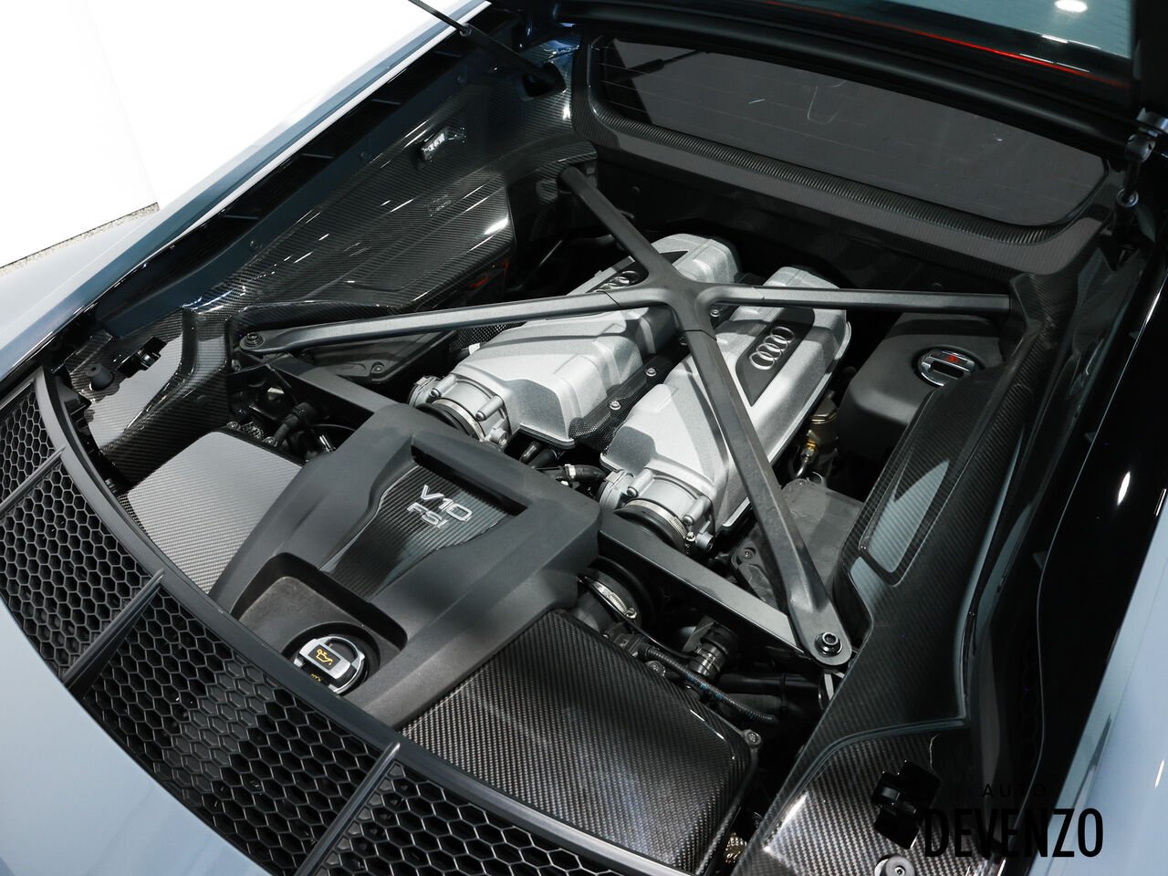 2022 Audi R8 Coupe Grey Saint-Eustache - photo #20
