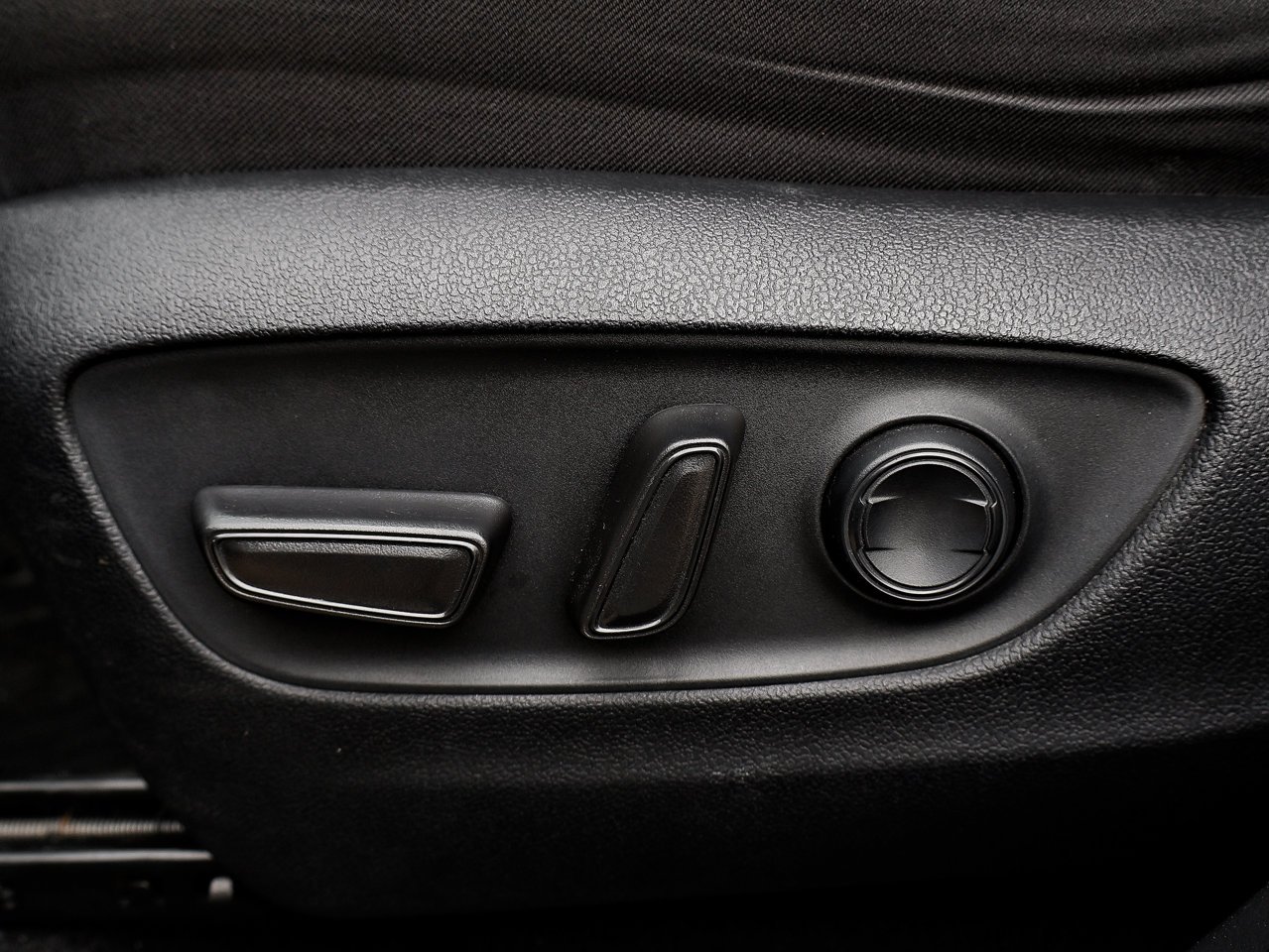 2024 Toyota RAV4 XLE AWD Black Sherwood Park - photo #19