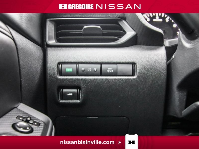 2024 Nissan Sentra White Laval - photo #21