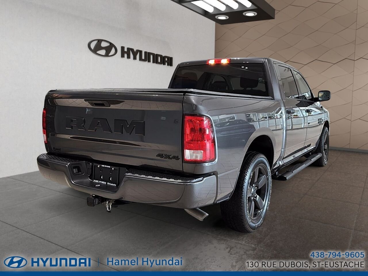 Ram 1500 Classic 2022 Gris Saint-Eustache - photo #2