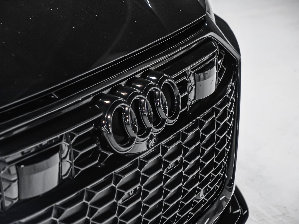 2023 Audi RS 6 Avant Black Montreal - photo #7