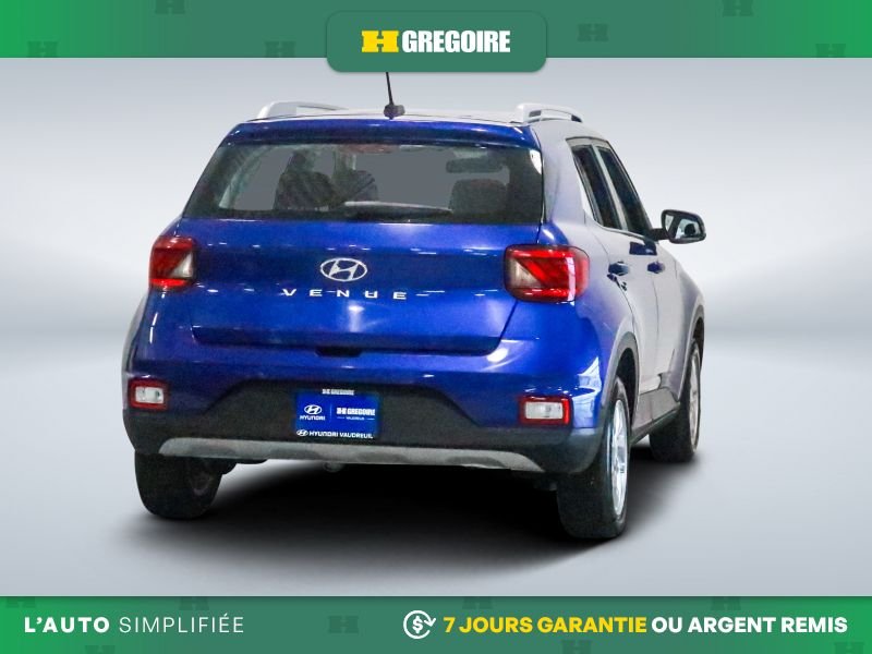 2025 Hyundai Venue Blue Laval - photo #8