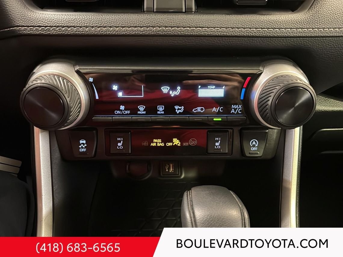 Toyota RAV4 531716-114 | LE 2024 Blanc Québec - photo #21