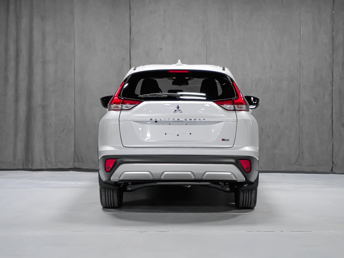 Mitsubishi Eclipse Cross SE 2026 Blanc diamant Montréal - photo #5