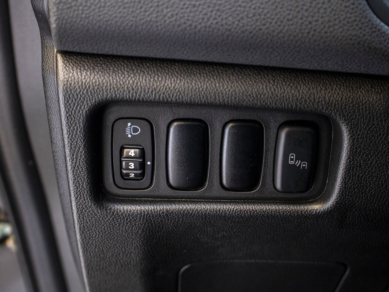 2019 Mitsubishi RVR GT-AWD Black Montreal - photo #20