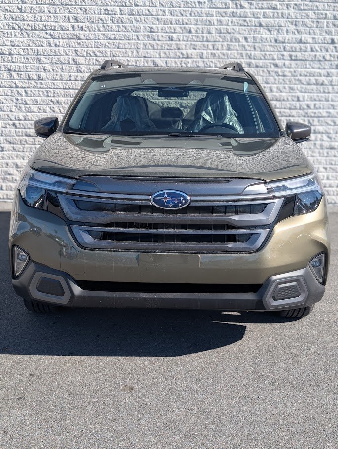 2026 SUBARU Forester LIMITED Autumn Green Metallic Saint-Hyacinthe - photo #4