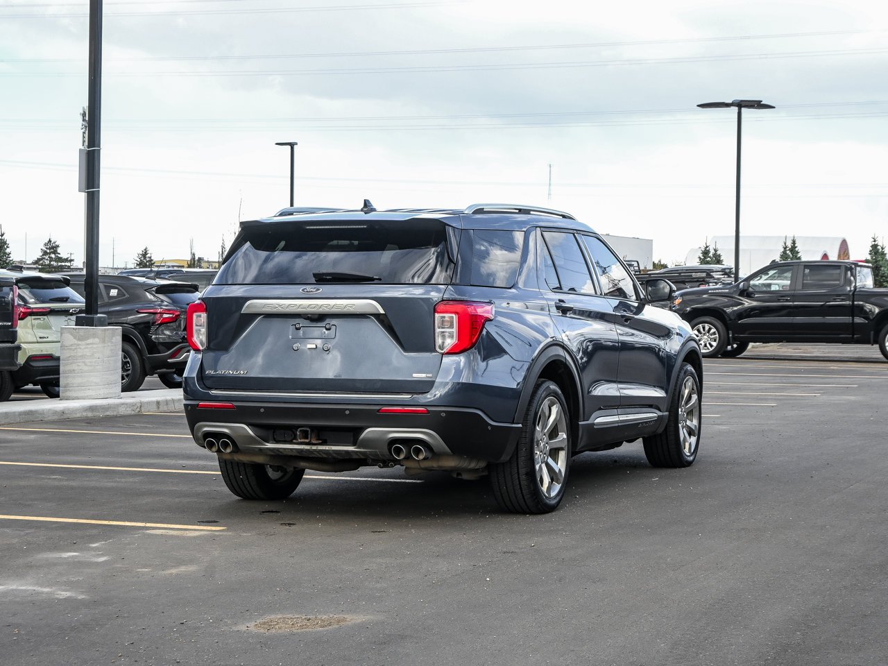 2020 Ford Explorer Platinum 4WD Blue Sherwood Park - photo #12