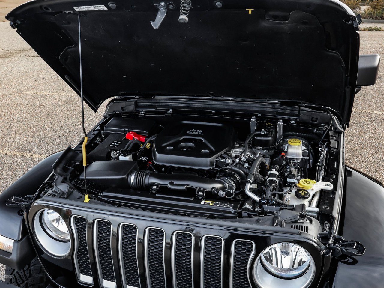 2020 Jeep Wrangler Unlimited Sahara 4x4 Black Sherwood Park - photo #9