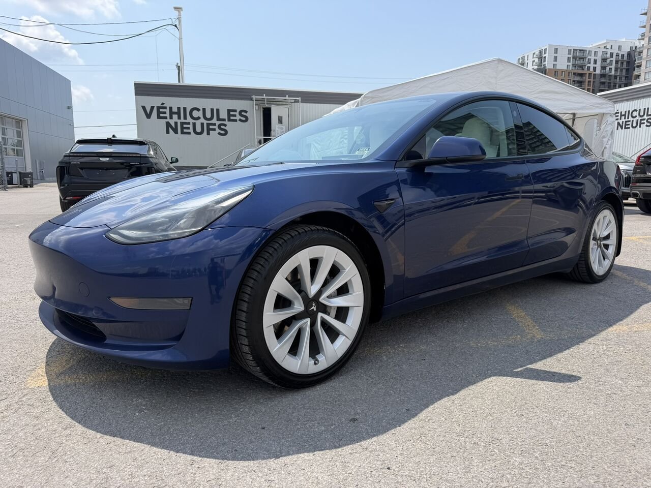 Tesla Model 3 2023 Bleu Laval - photo #0