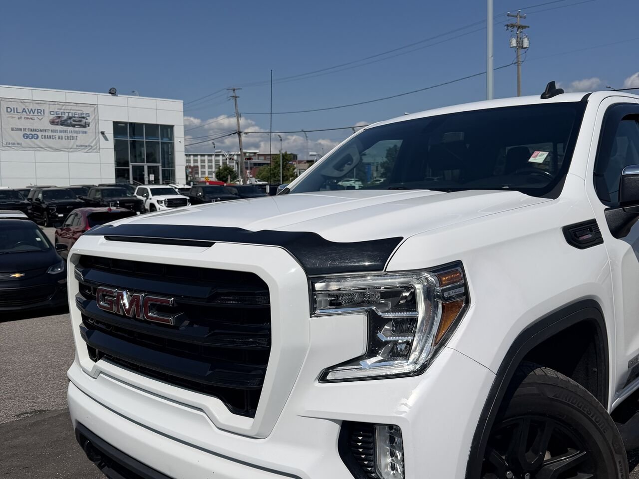 GMC SIERRA K1500 ELEVATION Elevation cabine multiplace 4RM 157 po 2021 Blanc Gatineau - photo #0