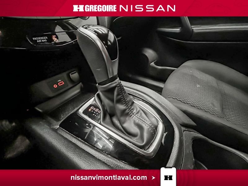 Nissan Qashqai 2021 Gris Laval - photo #22