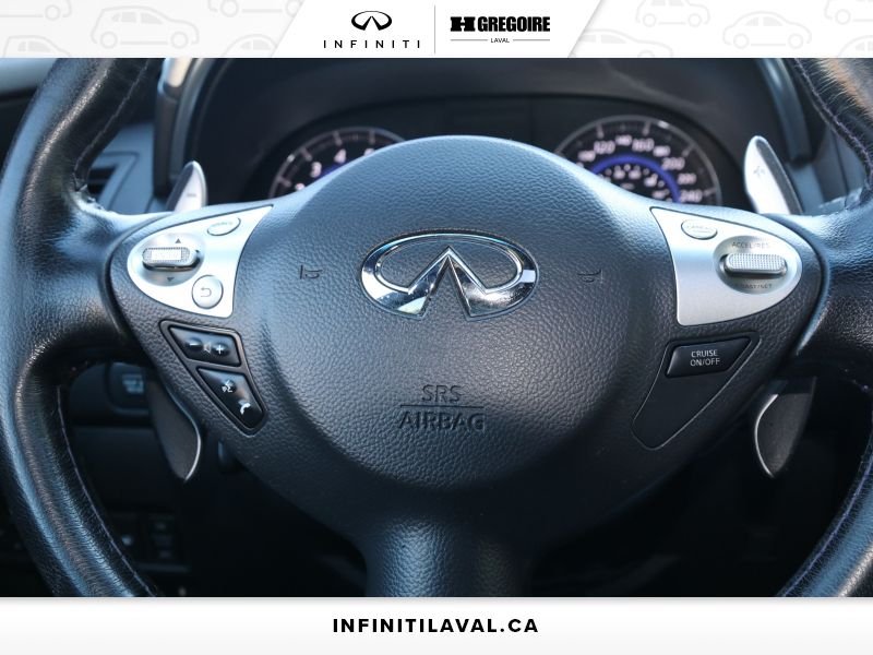 2017 Infiniti QX70 Blainville - photo #14