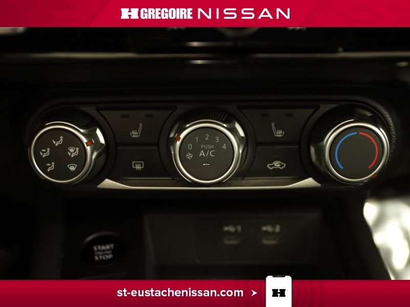 Nissan Kicks 2025 Gris Saint-Eustache - photo #32