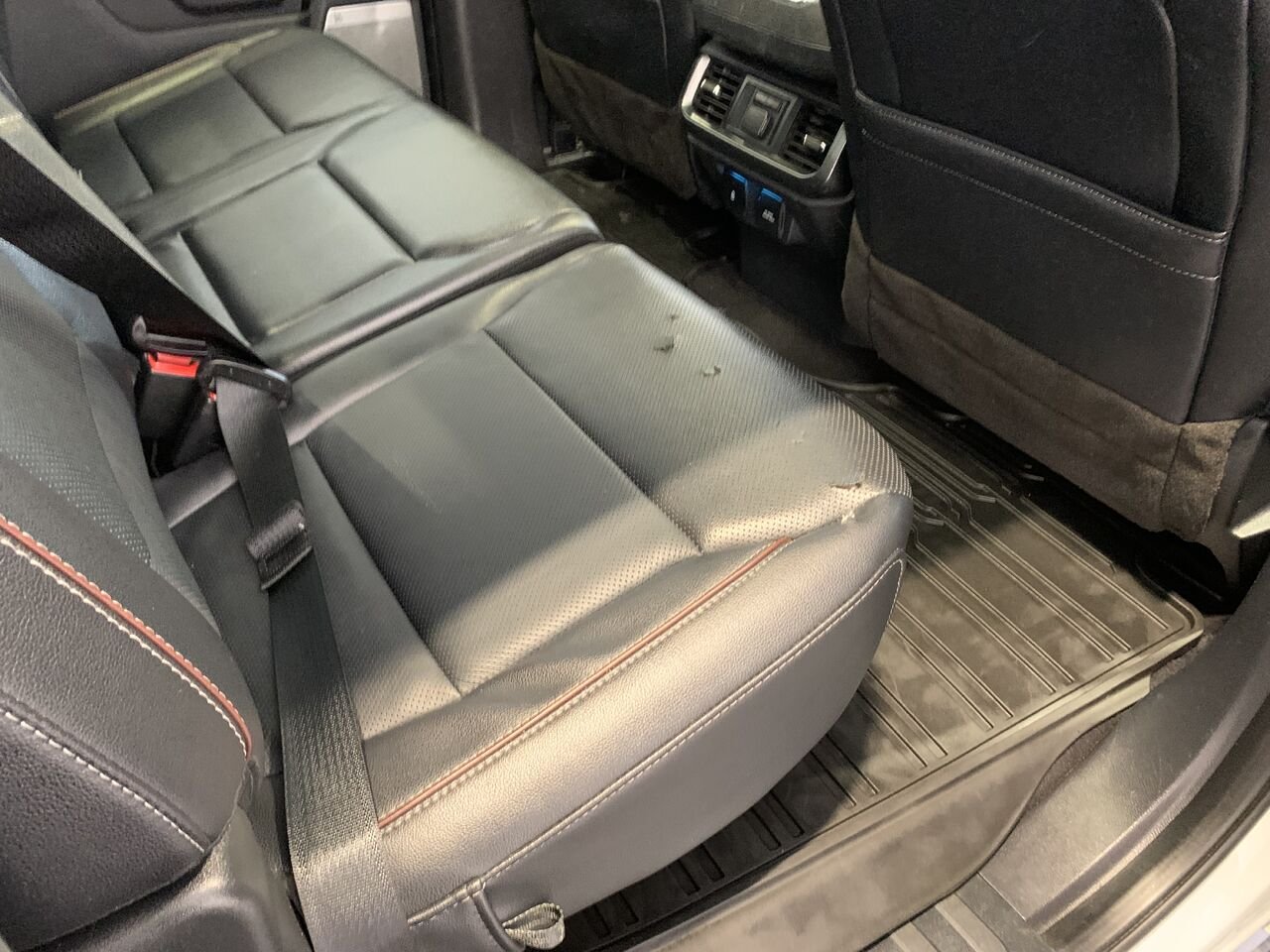 2023 Ford F-150 Grey Saint-Eustache - photo #16