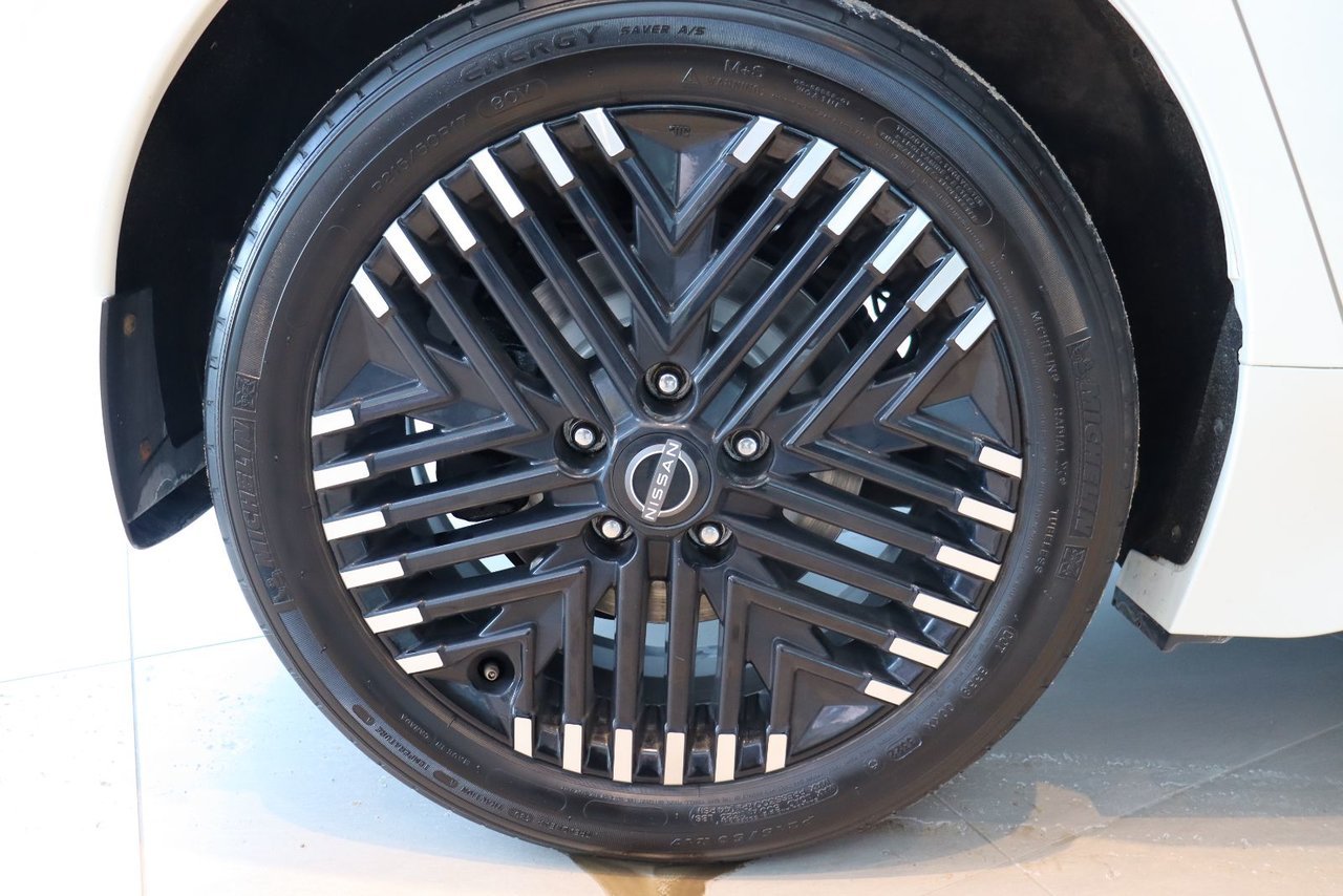 Nissan LEAF SL PLUS 2023 Blanc Baie-Comeau - photo #6
