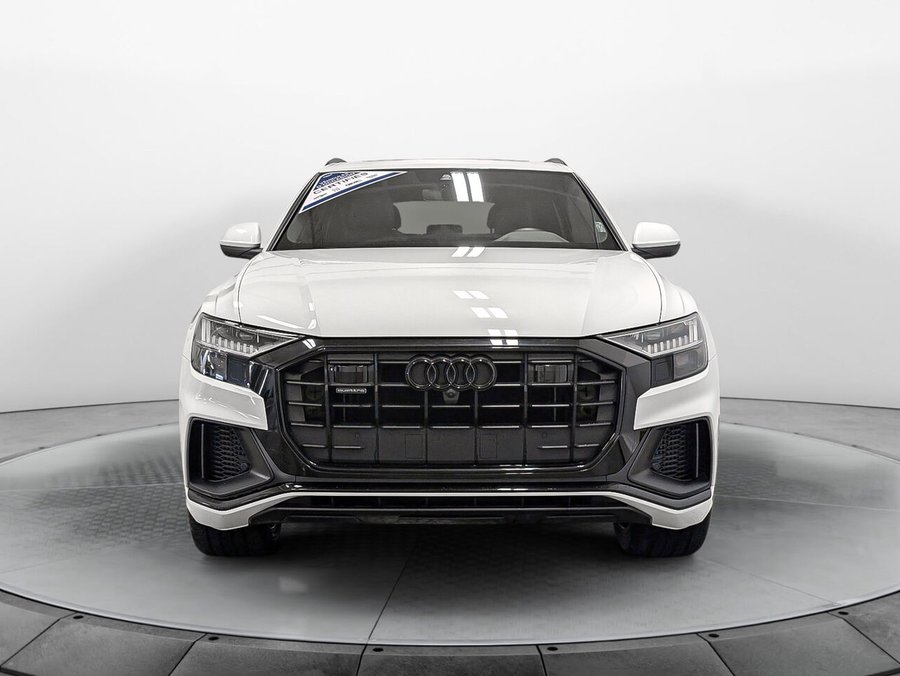 Audi Q8 3.0 TFSI Quattro S-line Black Optic Roues 22 Pouce 2022 Blanc