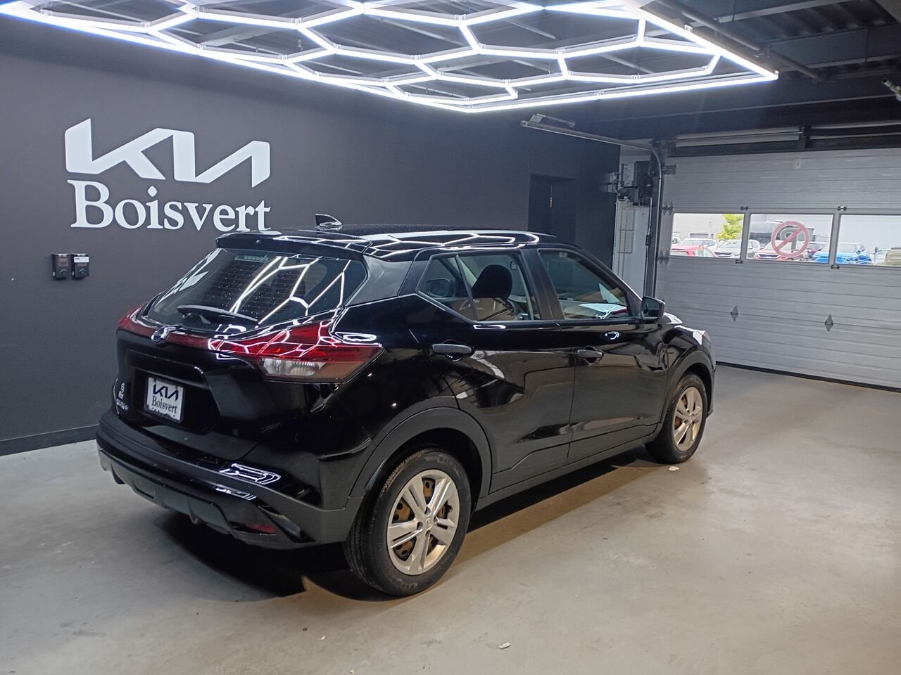 2021 Nissan Kicks Black Blainville - photo #6