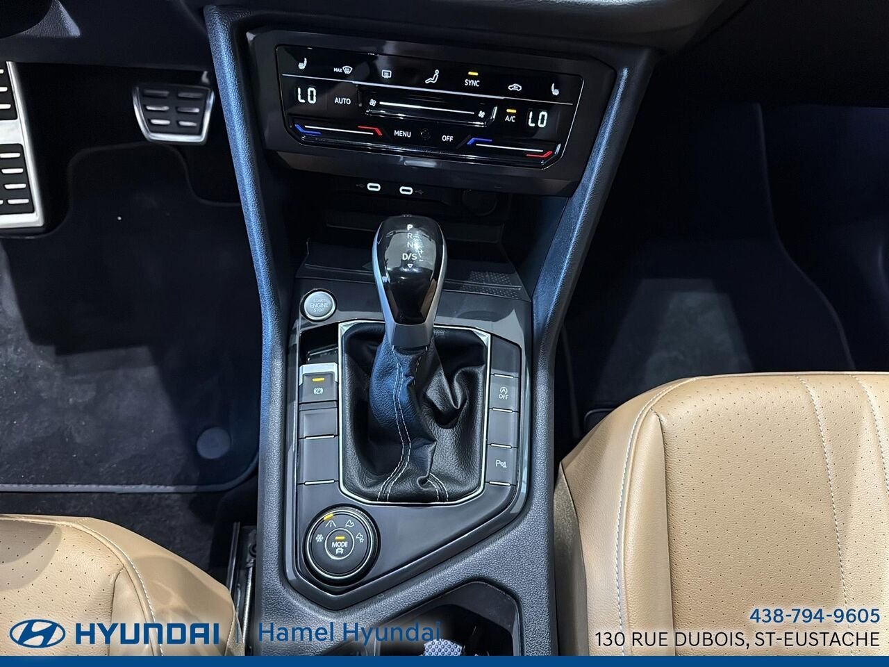 2024 Volkswagen Tiguan Black Saint-Eustache - photo #17