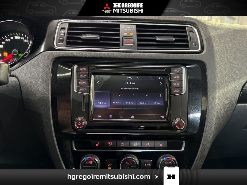 2017 Volkswagen Jetta Black Blainville - photo #25