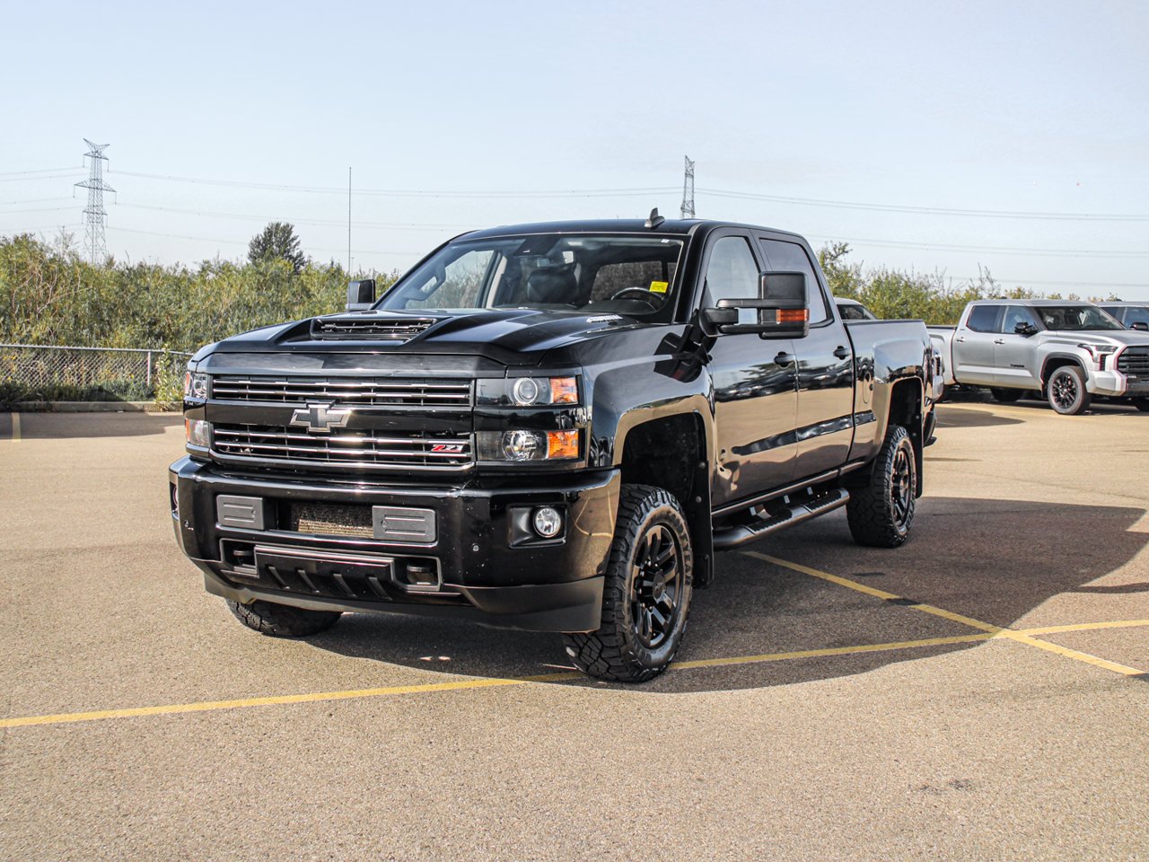 2019 Chevrolet Silverado 2500HD 4WD Crew Cab 153.7 LTZ Black Sherwood Park - photo #3